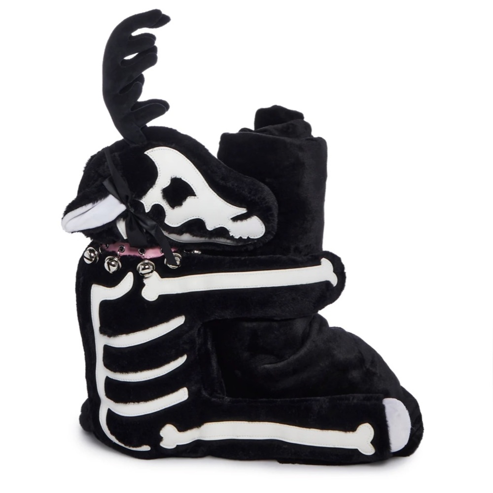 Dollskill Sleigh Baby Blanket Holder
